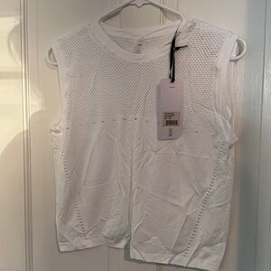 Women's Varley Crestway White Sleeveless Top NWT